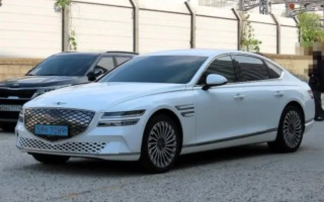 G80전기 중고차 G80(RG3) 일렉트리파이드 매물 사진 3 - 2022/04 107,318km