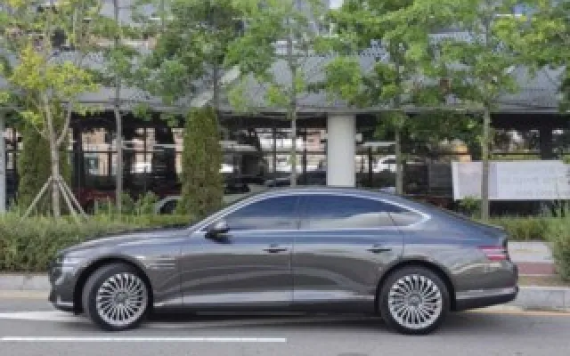 G80전기 중고차 G80(RG3) 일렉트리파이드 매물 사진 12 - 2022/02 82,226km